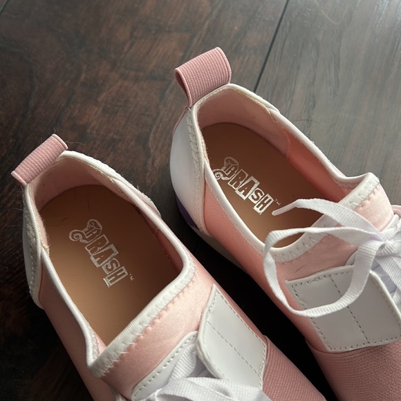 Brash Color Block Women’s Sneakers Never Worn - Picture 3 of 3